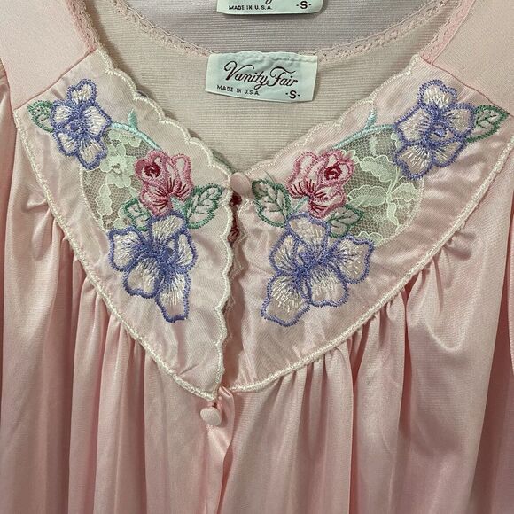 Vanity Fair Light Pink Lace Matching Gown and Robe Women Small Vintage Ladies - Picture 8 of 16